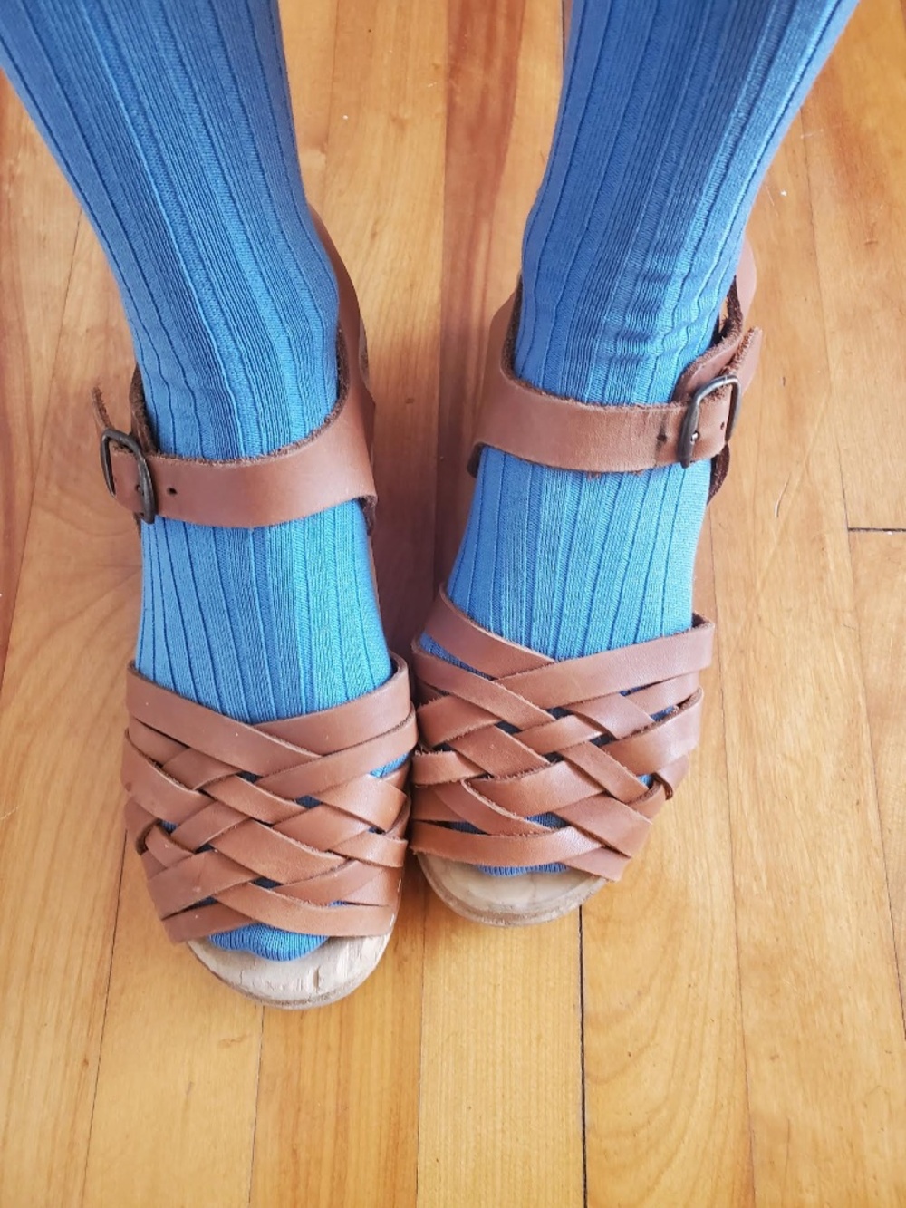 vintage leather clogs size 7